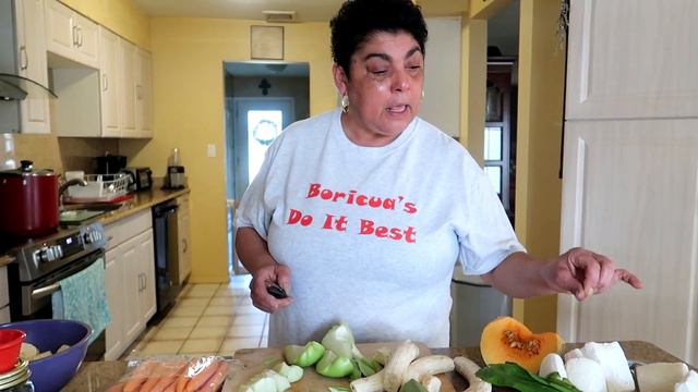 How To Make The Best Sancocho! (Puerto Rican Style) смотреть онлайн