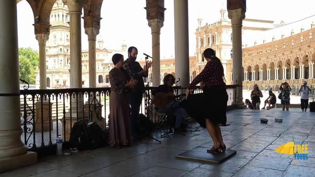 Tablao de Arte Flamenco espontáneo en Plaza de España. Sevilla, cuna universal del Flamenco смотреть онлайн