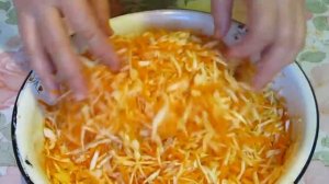 Маринованный перец, фаршированный капустой ( на зиму). Вкуснятина!