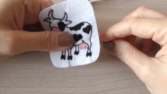 Брошь Корова из бисера. Мастер-класс. 1 часть / DIY brooch cow Beaded 1 part смотреть онлайн