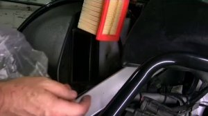 BMW F650GS   замена воздушного фильтра