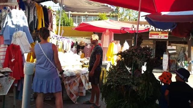 Гагра) я на рынке, выбираем сувениры. смотреть онлайн