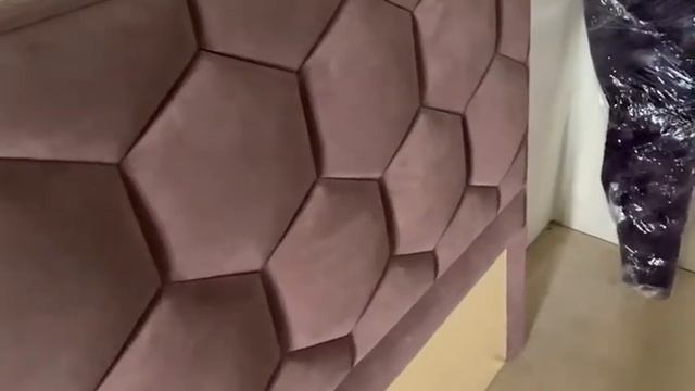 кровать с каретной стяжкой в форме сот смотреть онлайн