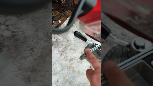 Обзор Станока для заточки цепей ЗУБР СЦ300 смотреть онлайн