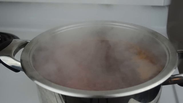 Vegetarian Borscht (Борщ) | Authentic Russian Beet Soup Recipe смотреть онлайн