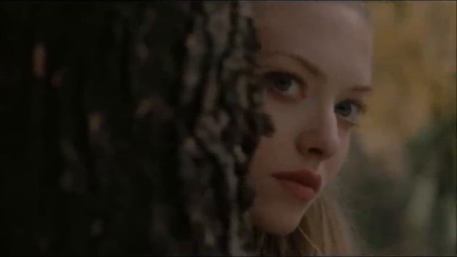 Keep the Streets Empty for Me by Fever Ray in Red Riding Hood смотреть онлайн