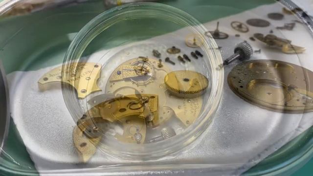 Restoring a vintage Waltham pocket watch movement смотреть онлайн