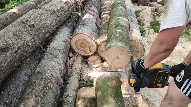 STIGA CS 700E Pilarka Akumulatorowa Zestaw 5AH