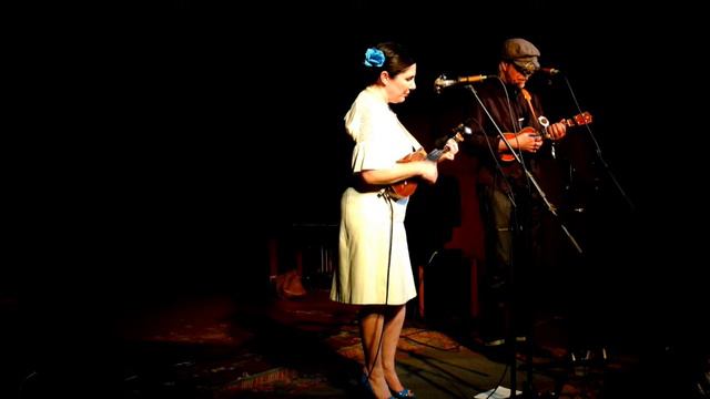 Ruby & Smith | 'Walking Down Main' by Andrew Smith (Ukulele Original) смотреть онлайн