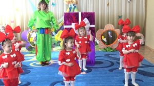 Танец кукол. Мы маленькие куколки умеем танцевать.mp4