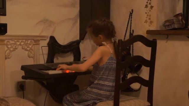 Музыкальная вариация собственного сочинения, автор Агата Шайкина смотреть онлайн