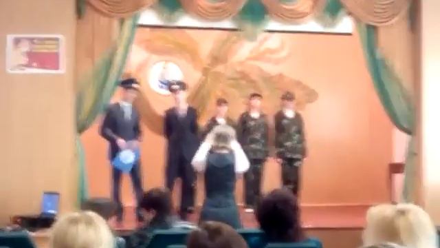 Лицеисты поздравляют учителей с Днем Защитника Отечества 2014 г. смотреть онлайн