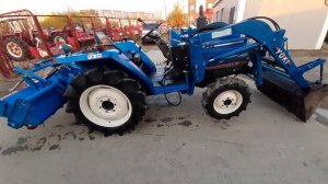 Минитрактор ISEKI с куном Видео