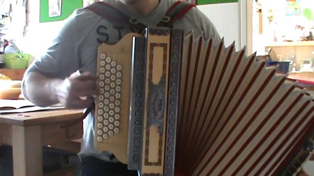 Auf steirisch klingts "Breithofner-Marsch смотреть онлайн