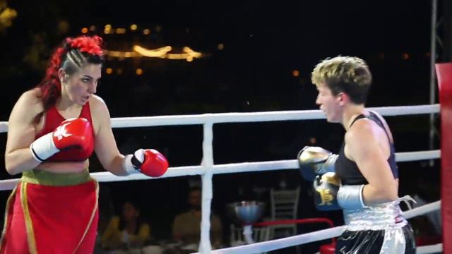 Layla McCarter Dubai fight! April 10, 2021. смотреть онлайн