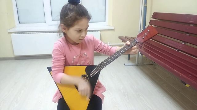 И снова для вас играет Вероника Кубалова смотреть онлайн