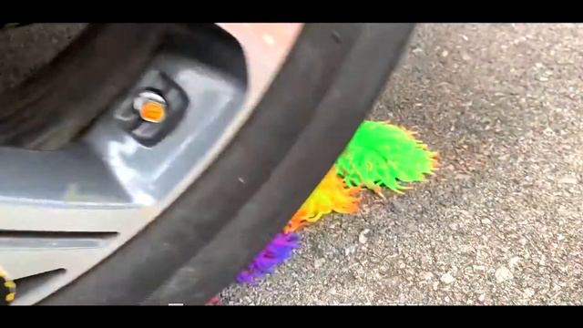 Машина давит разные предметы | Краш тест смотреть онлайн