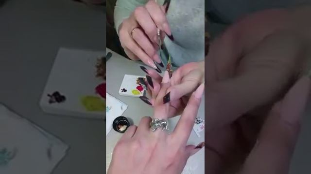 Самойлова Татьяна. Современный миндаль.Акрил+Гель смотреть онлайн