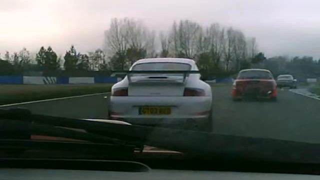 Donington Impreza vs GT3 RS.wmv смотреть онлайн