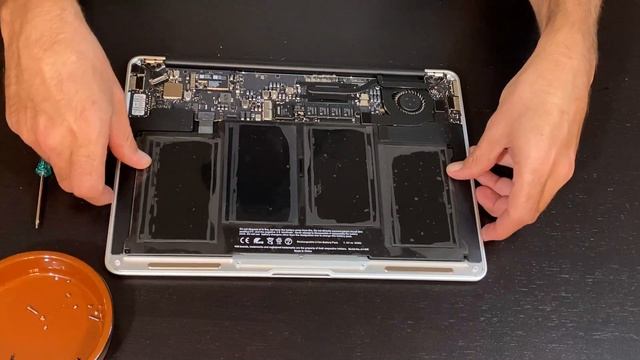 EASY Apple Macbook Air 13" Battery Replacement 2013-2017 A1466 A1369 Laptop Computer смотреть онлайн