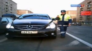 Общение "блатных" на дороге с инспектором ДПС.