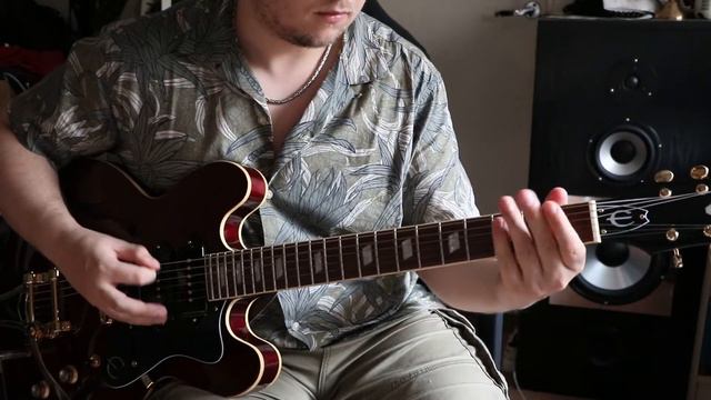 Great Balls of Fire - Jerry Lee Lewis (Guitar solo cover) смотреть онлайн