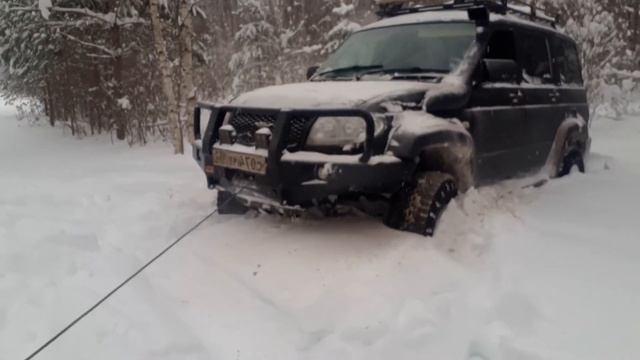 Снежный плен УАЗ Патриот. смотреть онлайн