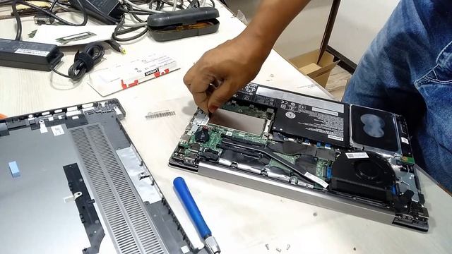 ThinkBook 14 Ram Upgrade || ThinkBook 14 M.2 NVMe SSD Upgrade || How To Open Back Cover Thinkbook 1