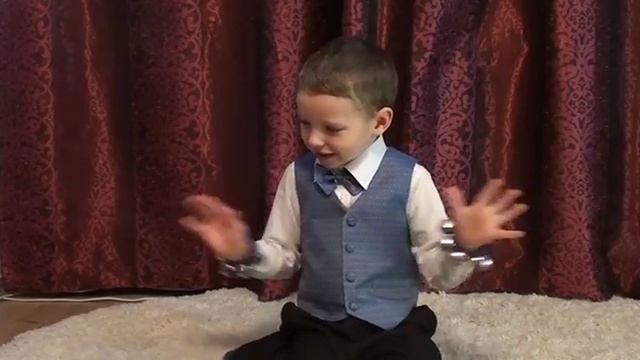 Погремушка нарукавник смотреть онлайн