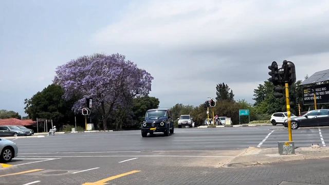 Car Spotting Ep 3: BRABUS G 700, crazy M5, gated R8 V10, GT3, AMG E53, 911 Turbo S, Gallardo & more смотреть онлайн