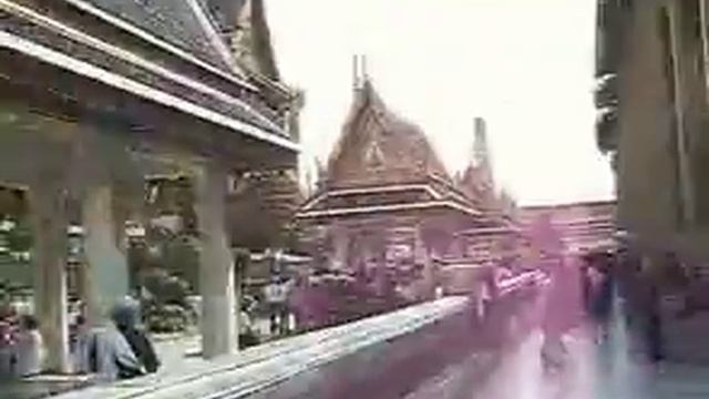 Bangkok Travel Sight: Temple of the Emerald Buddha смотреть онлайн