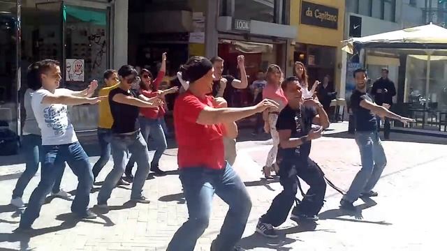 Crash Dance Academy - Street show - Piraeus centre_animation 1 смотреть онлайн
