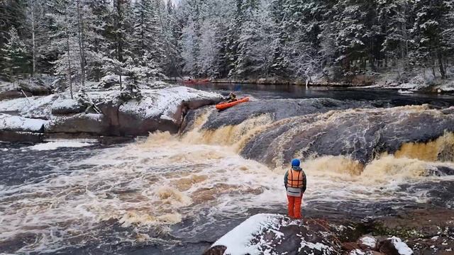 Река Укса. Порог Розовый Слон. смотреть онлайн