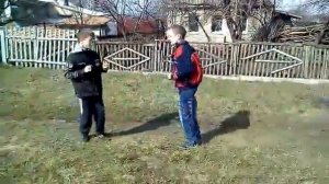 Первоклассники дерутся