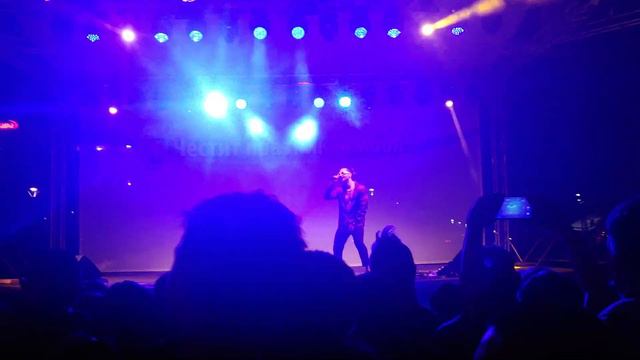 Papi Hans в Ямбол - Mр. перфектен/LIVE/ смотреть онлайн