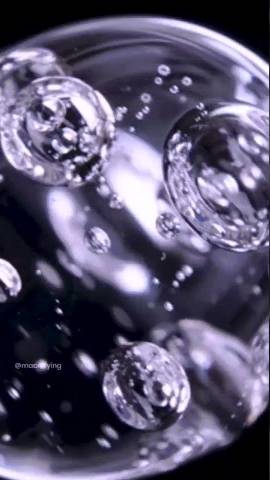 The drops of perfume being pushed out of the nozzle and landing on skin.￼￼ смотреть онлайн