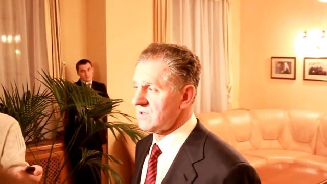 У «ИжАвто» хорошее будущее.avi смотреть онлайн