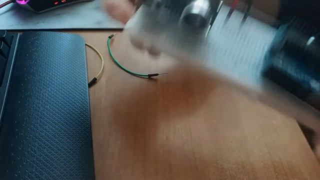 Ультразвуковой датчик расстояния на ARDUINO смотреть онлайн