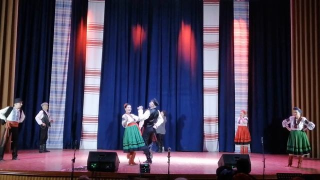 "У Києві на Подолі" Народний хореографічний театр танцю "Пані Броварчанка" місто Бровари смотреть онлайн