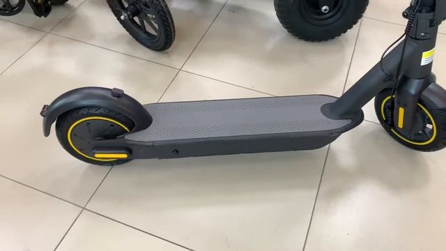 Электросамокат AOVO MAX