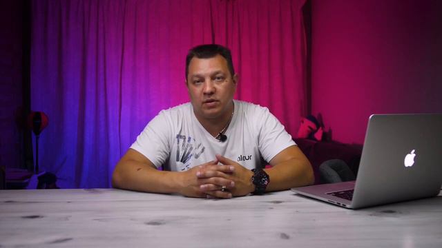 ТК Полёт разрушает мифы о работе в такси смотреть онлайн