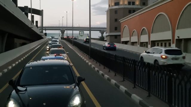 Dubai Scenic Ride: Burj Al Arab Bus Stop To Mall Of Emirates Via Jumeirah Beach Rd & Umm Suqeim St