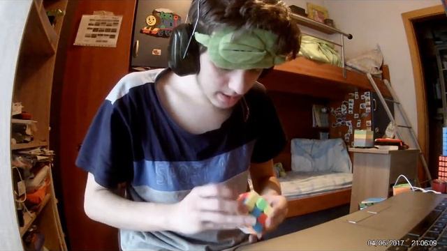 random 24.86 3BLD single (destructive reaction) смотреть онлайн