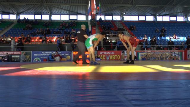 Оздемиров Мохмад (Дагестан) - Юлдошев Мустафахон (Дагестан) смотреть онлайн