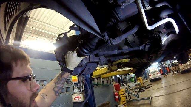 Buick Regal 2.0 turbo engine removal. смотреть онлайн