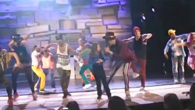 Аня в street-dance show BLAZE. 5 лет смотреть онлайн