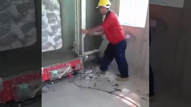 Автоматическая машинка для выравнивания поверхности стен!!! #выравниваемстены #сервисвдом