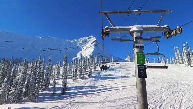 Fernie Ski Resort - Is It Worth It? (4K, Insta360 X3) смотреть онлайн