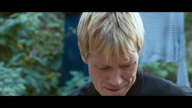 " Каникулы строгого режима "- Главная тема / " Дорога Цветов "/ Видео подбока смотреть онлайн