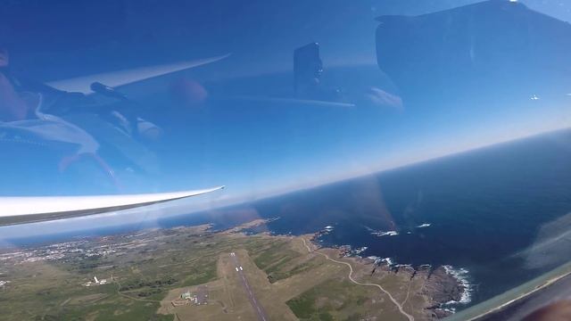 Final glide into an island with a glider смотреть онлайн